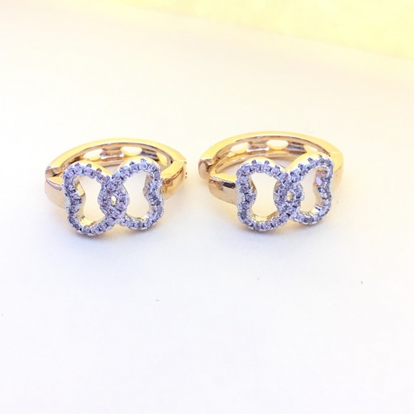 Jewelry - Beautiful earring 👀